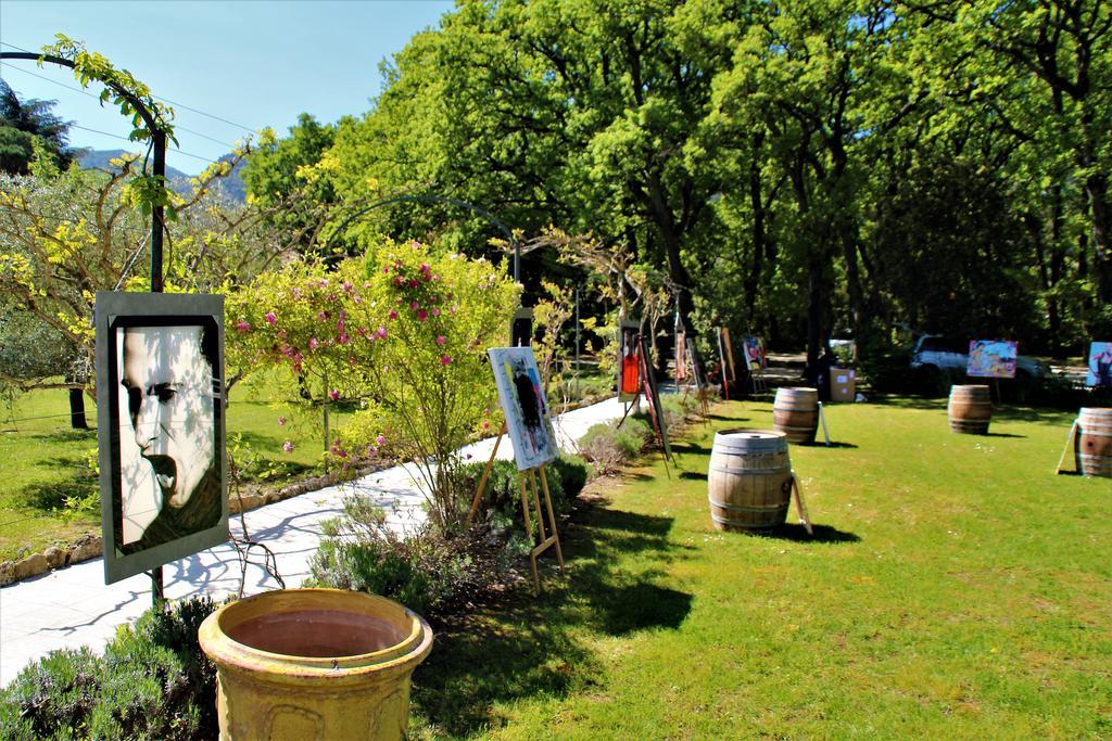 La Bastide Du Bois Breant Hotell Maubec  Exteriör bild